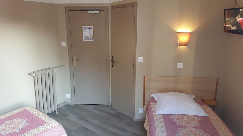 Imagen de la habitación del Hotel ANGLETERRE, París. Foto 9