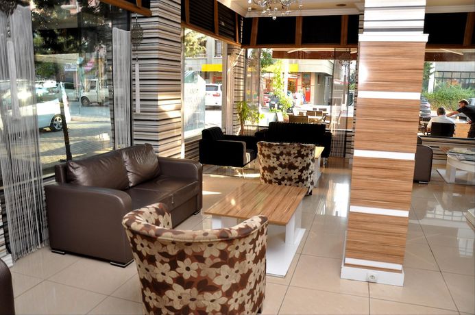 Imagen de los interiores del Hotel ANITPARK. Foto 15