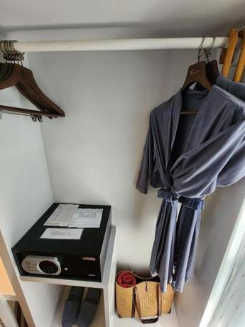 Imagen de la habitación del Hotel ANONA SUNSET Boutique. Foto 15