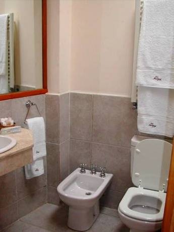 Imagen general del Hotel ANTIGUOS HOTEL. Foto 2