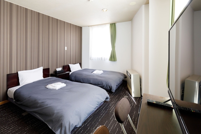Imagen de la habitación del Hotel AOKI. Foto 9