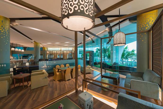 Imagen de los interiores del Hotel A-ONE The Royal Cruise Pattaya. Foto 16