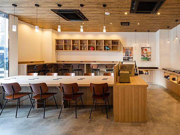 Imagen del bar/restaurante del Hotel APA Hotel Hakatahigashihie-Ekimae. Foto 4