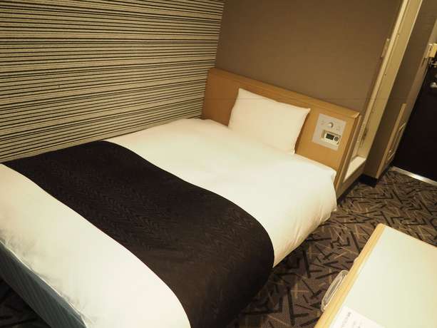 Imagen de la habitación del Hotel APA Hotel Kamataeki-Nishi. Foto 4