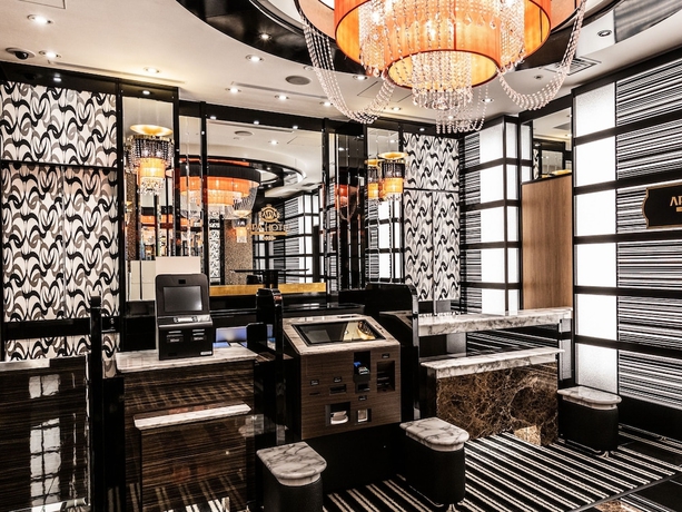 Imagen de los interiores del Hotel APA Hotel Shin Osaka Minamikata Ekimae. Foto 19