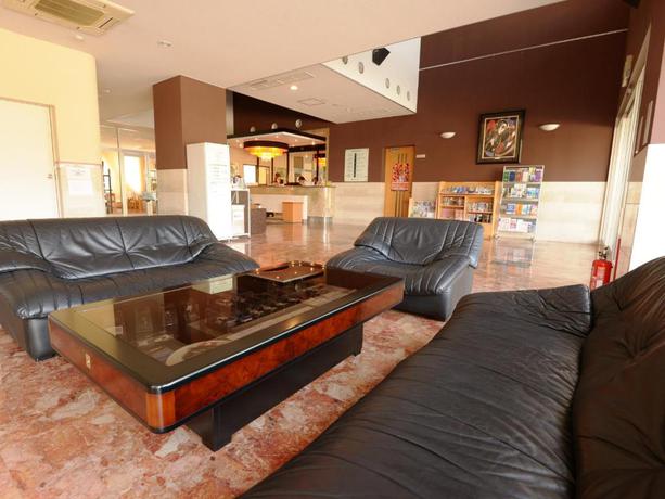 Imagen de los interiores del Hotel APA Hotel Suzuka-Chuou. Foto 8