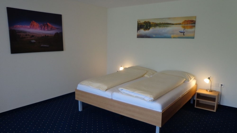 Imagen de la habitación del Hotel APART HOLIDAYS Morschach. Foto 15