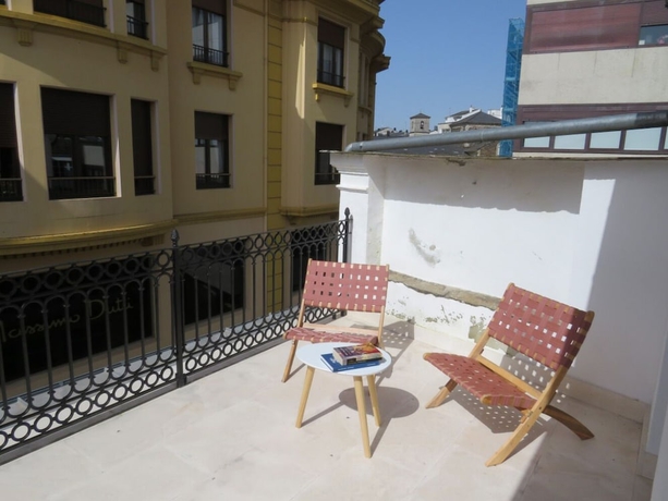 Imagen de la habitación del Hotel APARTAMENTOS ARMANYA 3. Foto 4