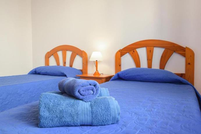 Imagen de la habitación del Hotel APARTAMENTOS FLOR. Foto 7