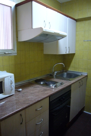 Imagen de la habitación del Hotel APARTAMENTOS PRINCIPADO MEDITERRANEO. Foto 8