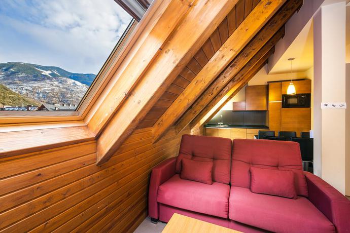 Imagen de la habitación del Hotel APARTAMENTOS TRAINERA. Foto 10