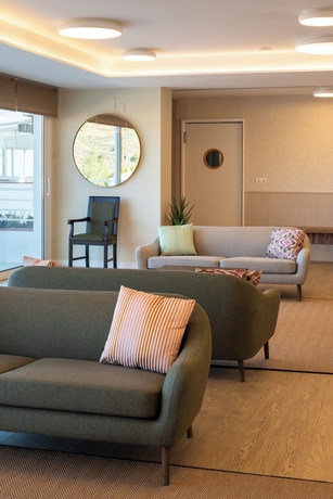 Imagen de los interiores del Hotel APARTAMENTOS TROPICALIA ALMU&Ntilde;ECAR. Foto 9