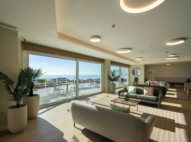 Imagen de los interiores del Hotel APARTAMENTOS TROPICALIA ALMU&Ntilde;ECAR. Foto 15