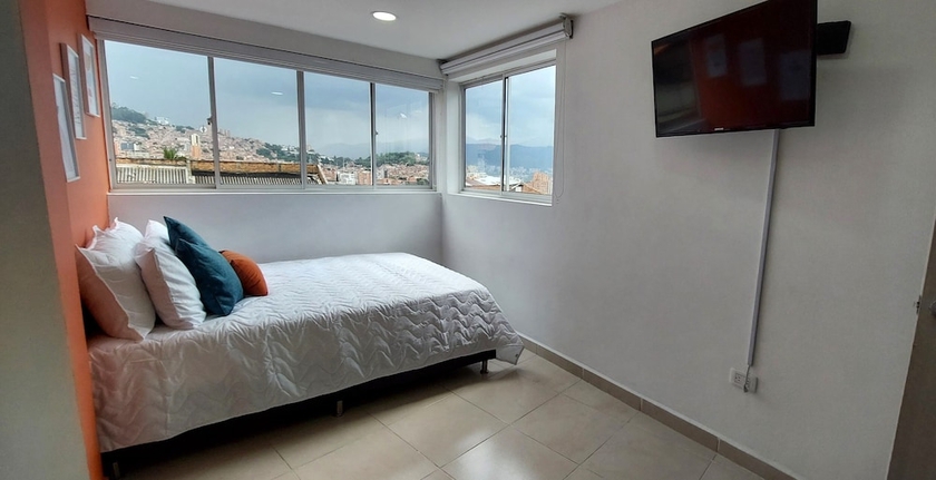 Imagen de la habitación del Hotel APARTAMENTOS VIRGINIA 34. Foto 10