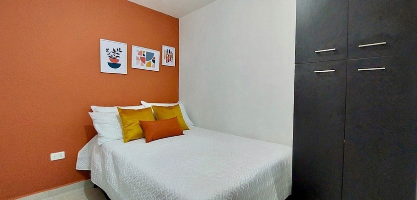 Imagen de la habitación del Hotel APARTAMENTOS VIRGINIA 34. Foto 11