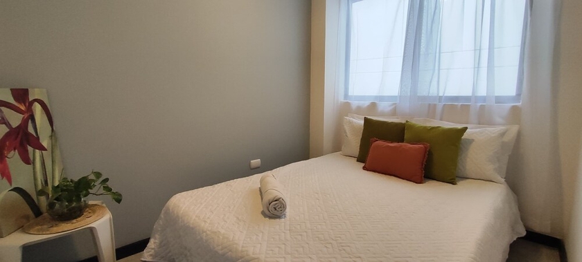 Imagen de la habitación del Hotel APARTAMENTOS VIRGINIA 34. Foto 13
