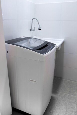 Imagen general del Hotel APARTASUITE PLAZA PREMIUM. Foto 10