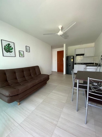 Imagen de la habitación del Hotel APARTASUITES RAMASA. Foto 13