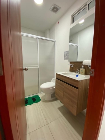 Imagen de la habitación del Hotel APARTASUITES RAMASA. Foto 14