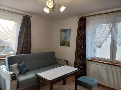 Imagen general del Hotel APARTHOTEL Apartamenty KORONA noclegi przy Termach Cieplickich 10proc rabatu do TERM Jelenia G&oacute;ra Ci. Foto 11