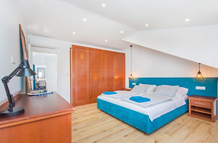 Imagen general del Hotel APARTMENT MARIVO. Foto 11