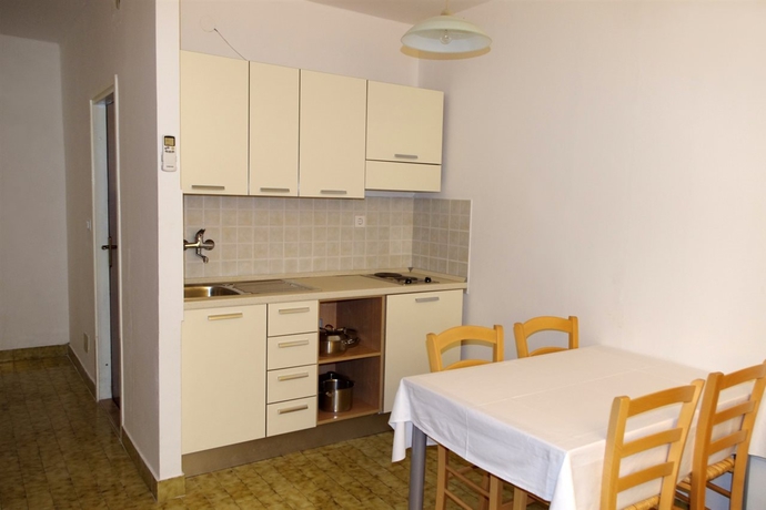 Imagen general del Hotel APARTMENT MEDENA. Foto 6