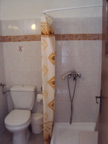Imagen de la habitación del Hotel APARTMENTS ELGONI. Foto 8