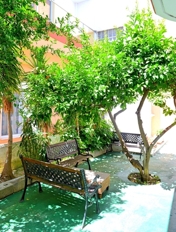 Imagen de los exteriores del Hotel APARTMENTS PANORAMA. Foto 11