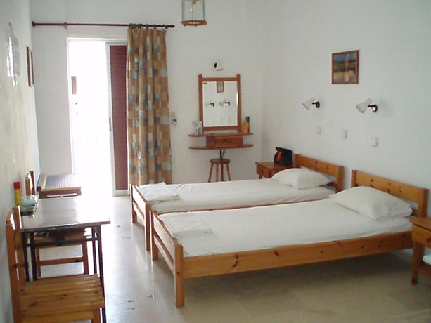 Imagen general del Hotel APARTMENTS ZOUBOULIA. Foto 5