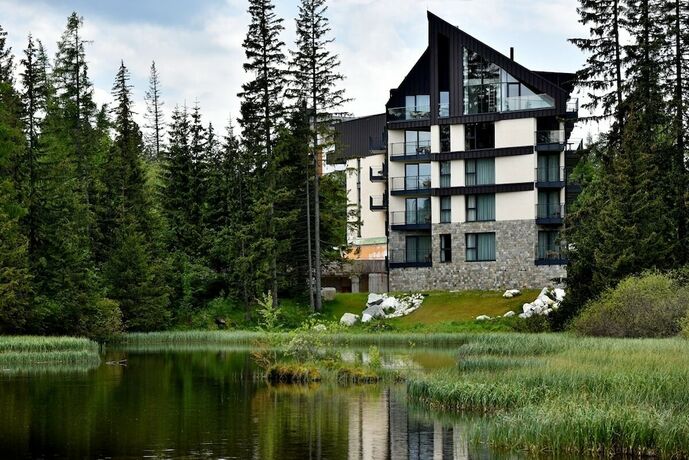 Imagen general del Hotel APLEND Lake Resort. Foto 2