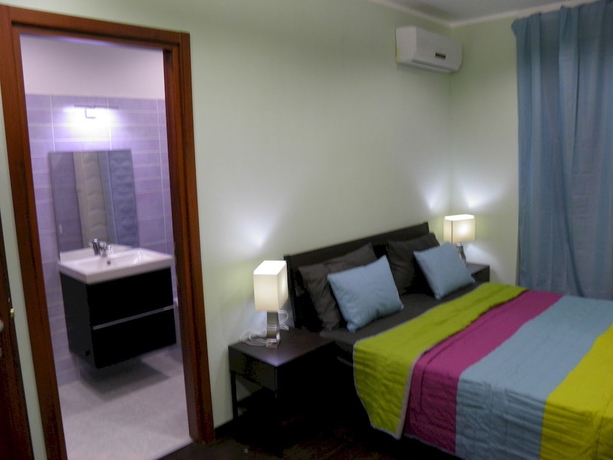 Imagen de la habitación del Hotel APR Guesthouse. Foto 5