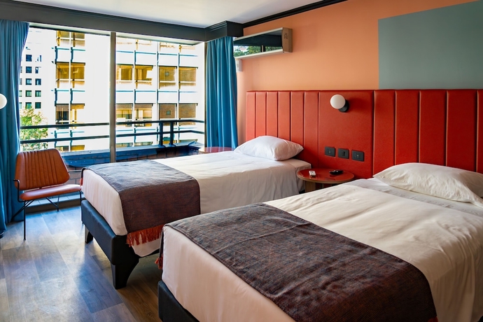 Imagen de la habitación del Hotel APT Serviced Apartments Santiago. Foto 18