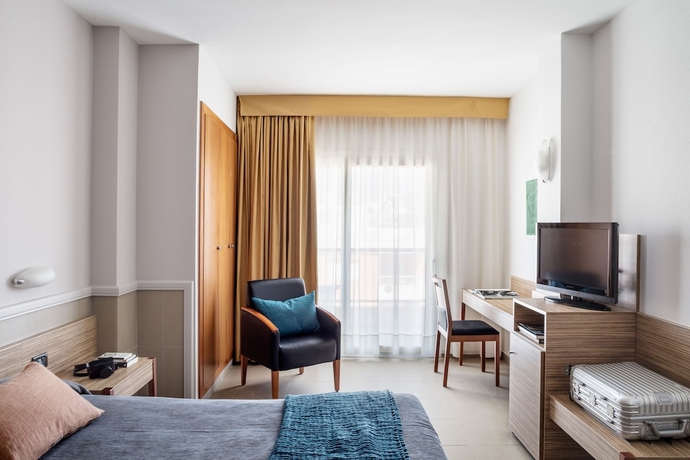 Imagen de la habitación del Hotel AQUA Hotel Promenade & Spa. Foto 16