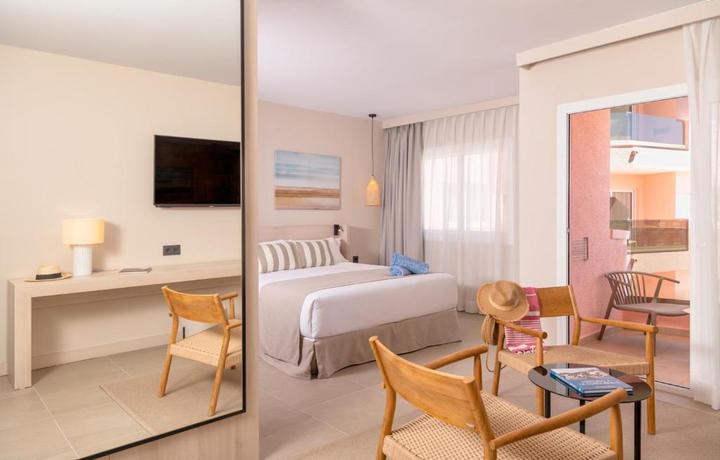 Imagen de la habitación del Hotel AQUA Hotel The Breeze & Spa- Adults Only. Foto 10