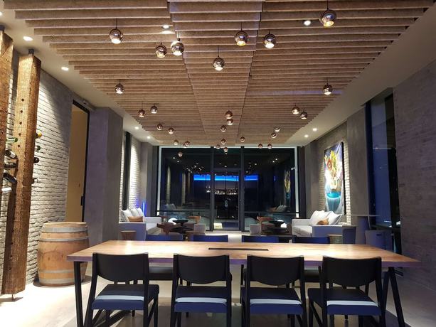 Imagen del bar/restaurante del Hotel AQUATREE RESORT. Foto 3