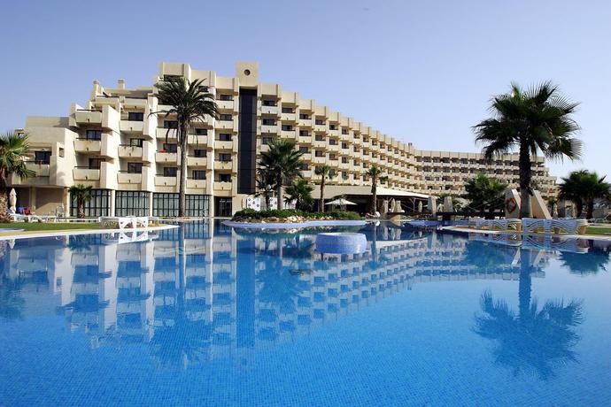 Imagen de la piscina del Hotel AR Almerimar. Foto 19