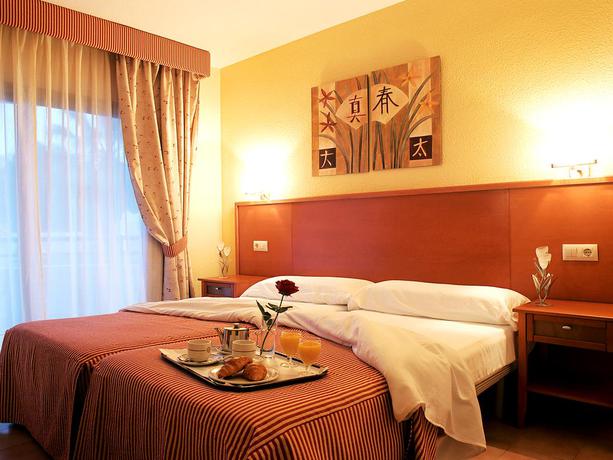 Imagen general del Hotel AR Galetamar. Foto 1