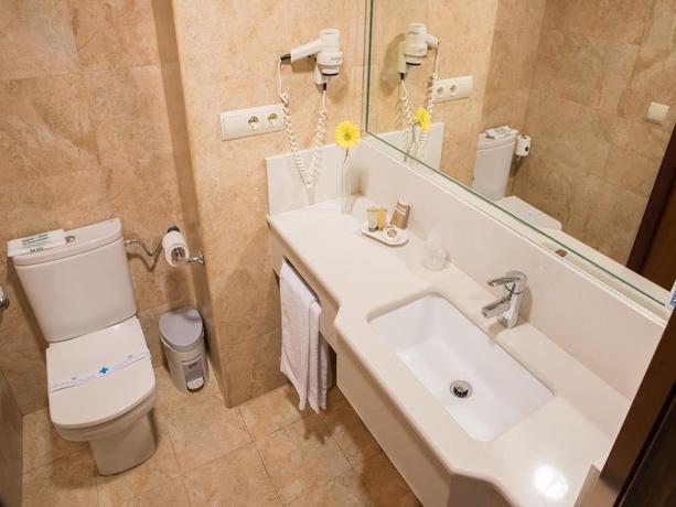 Imagen general del Hotel AR Galetamar. Foto 6