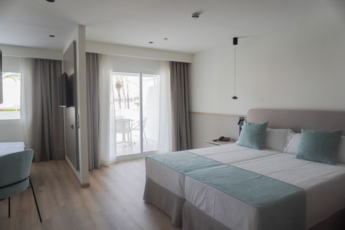 Imagen de la habitación del Hotel AR Roca Esmeralda and Spa. Foto 12