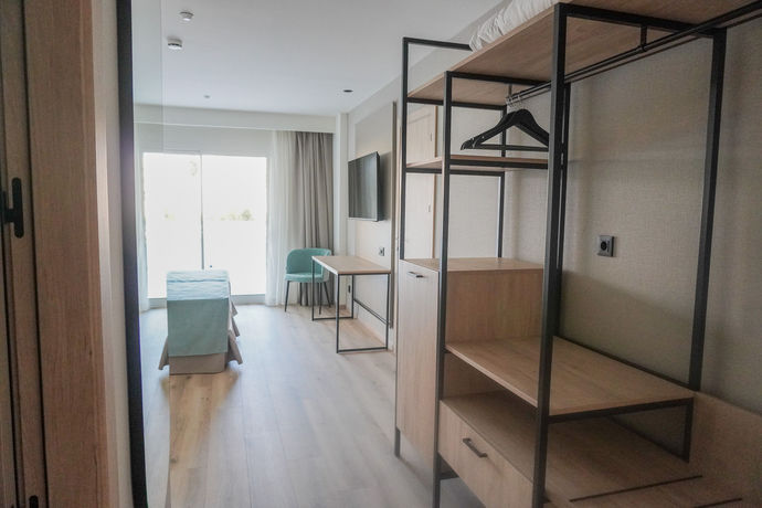 Imagen de la habitación del Hotel AR Roca Esmeralda and Spa. Foto 15