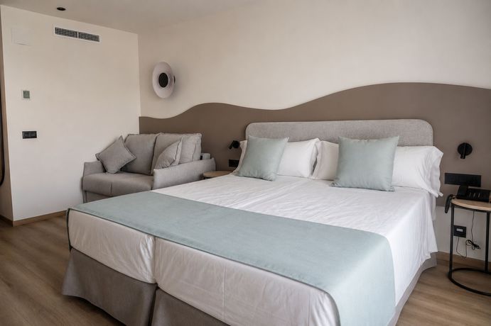Imagen de la habitación del Hotel AR Roca Esmeralda and Spa. Foto 18