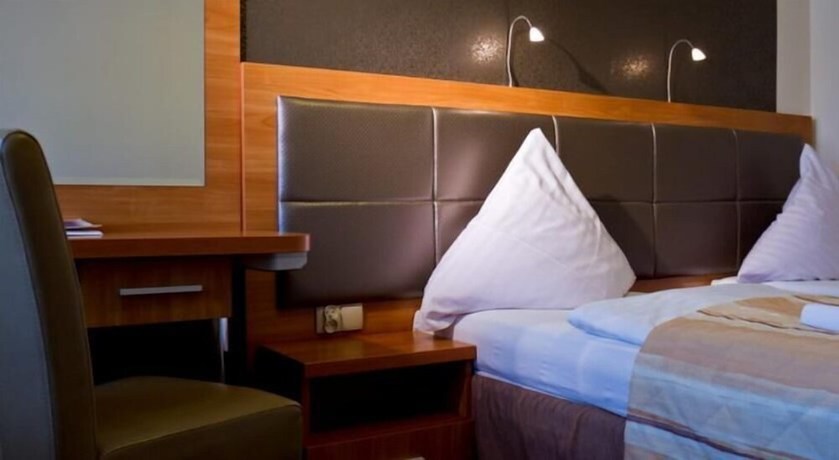 Imagen de la habitación del Hotel ARA Restauracja Club. Foto 13