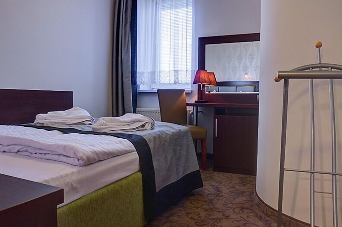 Imagen de la habitación del Hotel ARA Restauracja Club. Foto 19