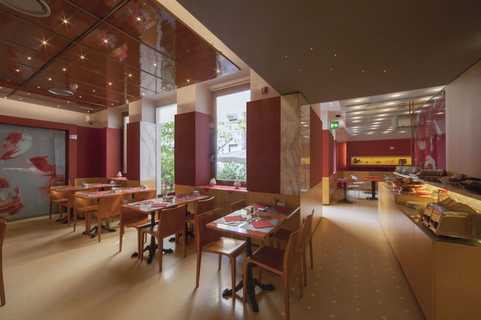 Imagen del bar/restaurante del Hotel ARIOSTO, Milán. Foto 5