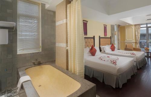 Imagen de la habitación del Hotel ARISON. Foto 20