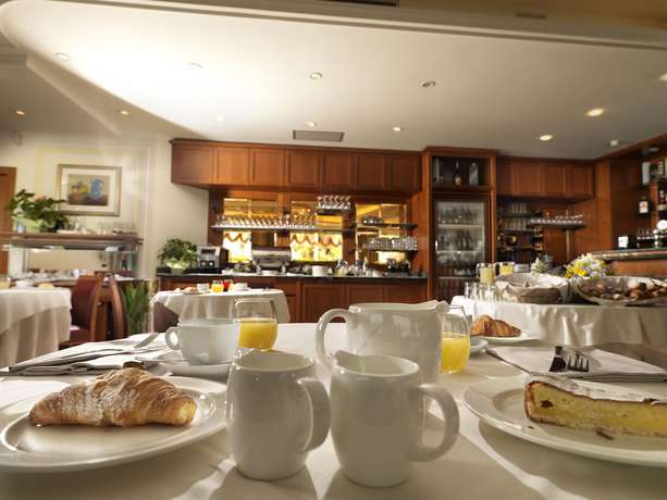 Imagen del bar/restaurante del Hotel ARISTON, Campodarsego. Foto 4