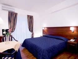 Imagen de la habitación del Hotel A.RIVEDERCI. Foto 2