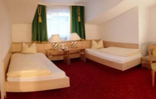 Imagen general del Hotel ARLENBURG HOTEL. Foto 5