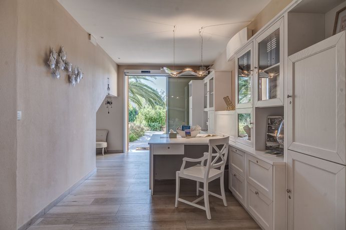 Imagen de los interiores del Hotel ARLI Hideaway Punta Ala. Foto 12