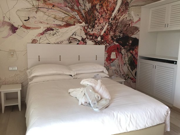 Imagen de la habitación del Hotel ARLI Hideaway Punta Ala. Foto 5